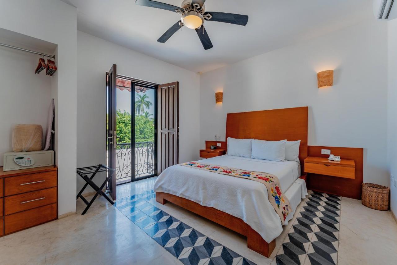 Casona Las Tres Marias - Hotel Only Adults Merida Exterior photo