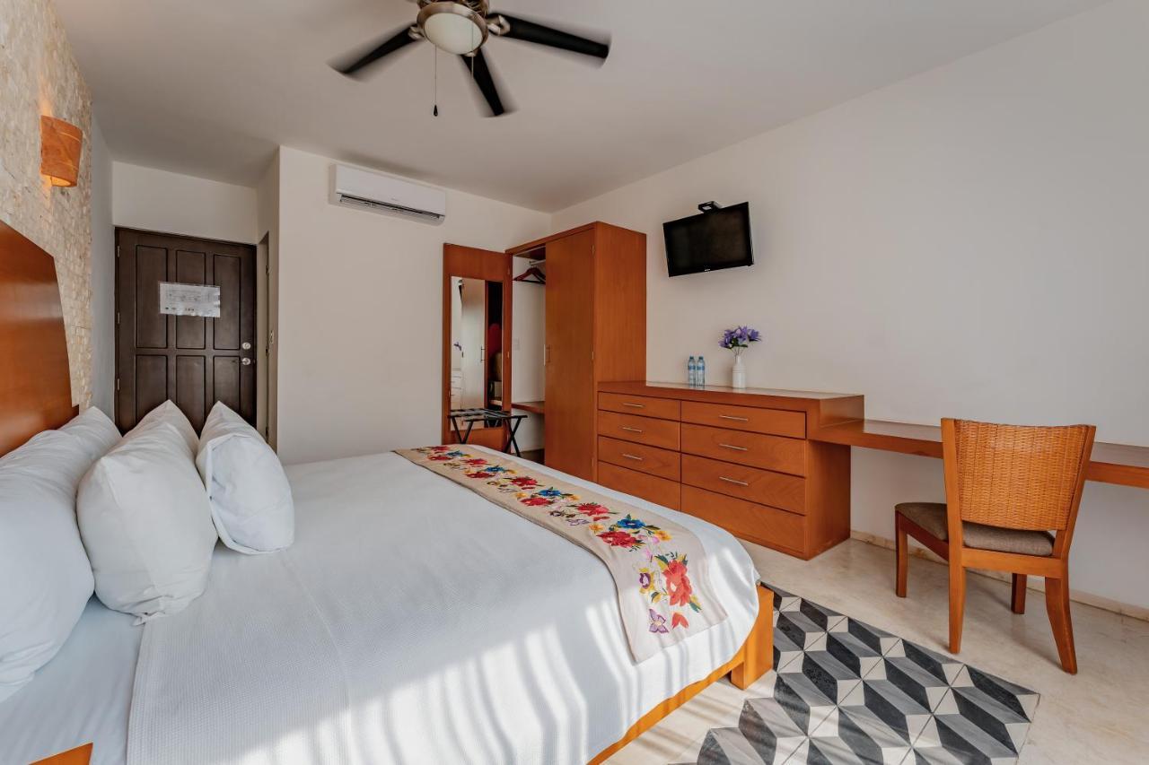 Casona Las Tres Marias - Hotel Only Adults Merida Exterior photo